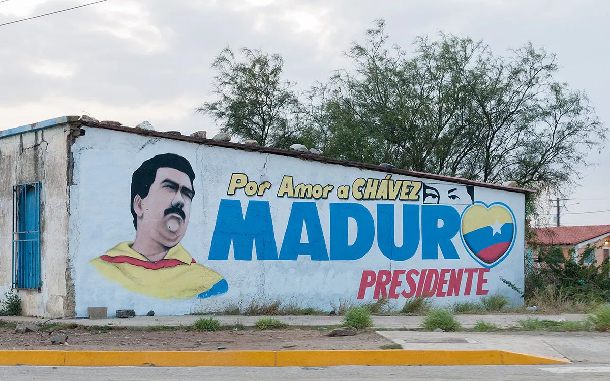 Mural a favor de Nicolás Maduro